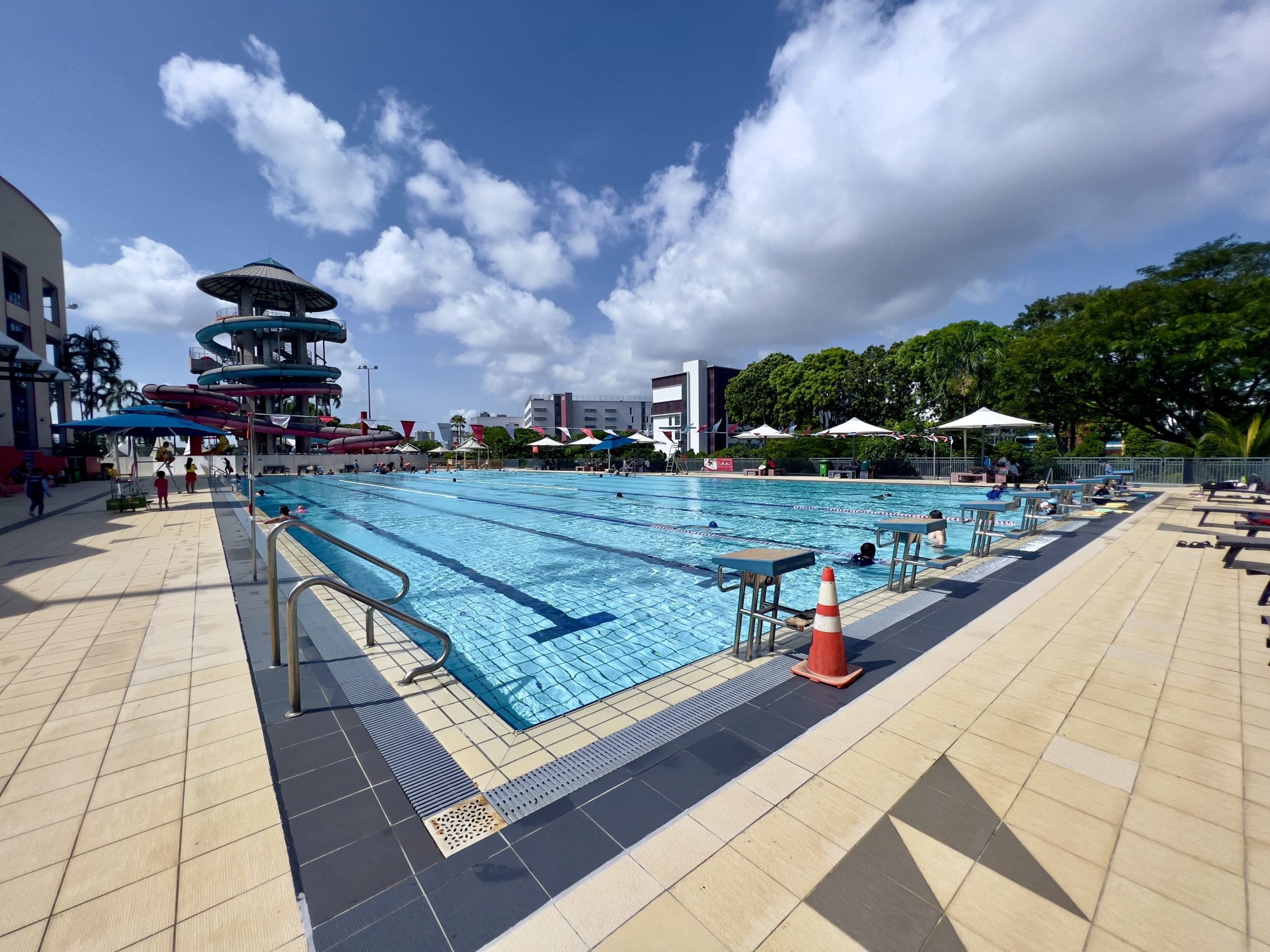 Jurong East Swimming Complex